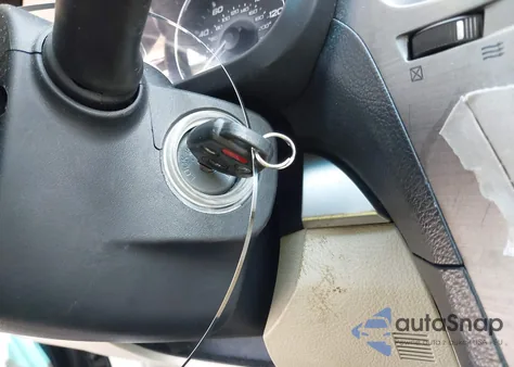 2010 Subaru Outback 2.5I z USA, uszkodzony, nr VIN 4S4BRBACXA3320327